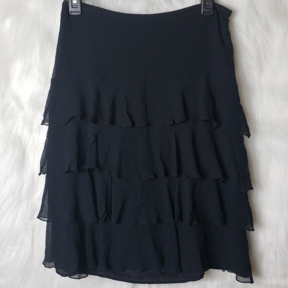 BCBGMaxAzria Dresses & Skirts - 4/$25 BCBGMaxAzria | 100% Silk Black Ruffled Skirt